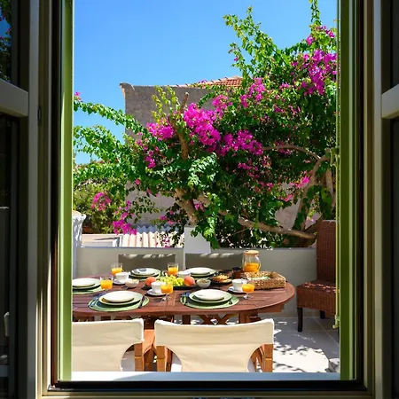 Theoni * Chalki Town