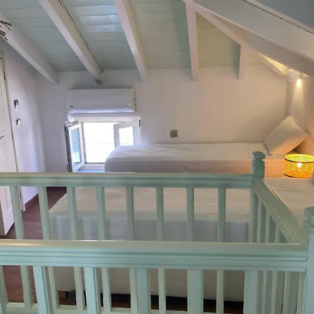 Theoni Holiday home