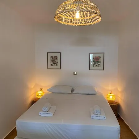 Holiday home Theoni Chalki Town