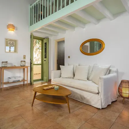 Theoni בית נופש *