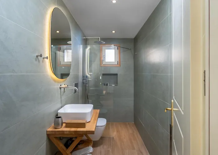 Vakantiehuis Theoni Chalki Town